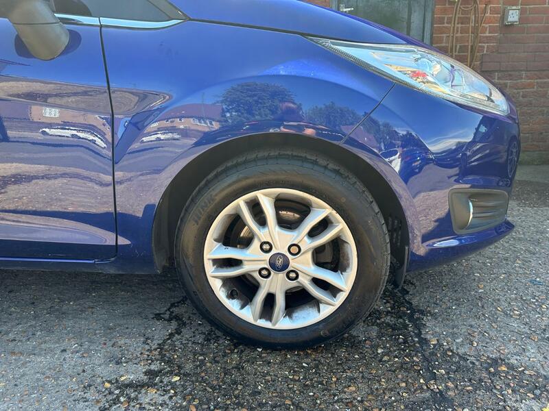 FORD FIESTA