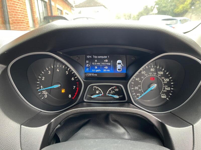 FORD FOCUS