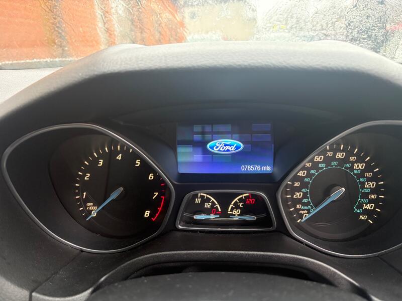 FORD FOCUS
