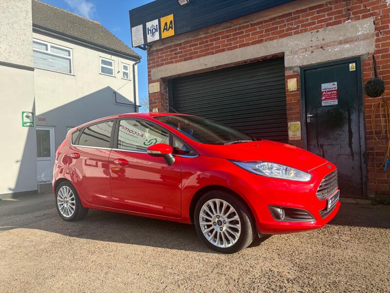 FORD FIESTA
